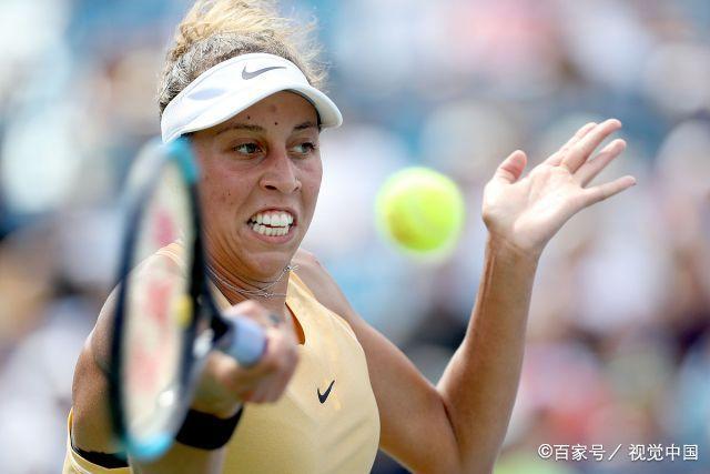 她甚至在赛 她甚至在赛