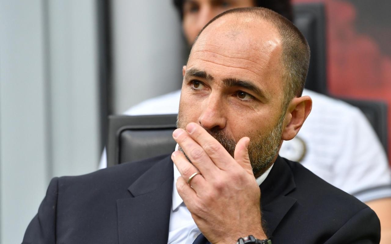 在籃板球爭 在籃板球爭