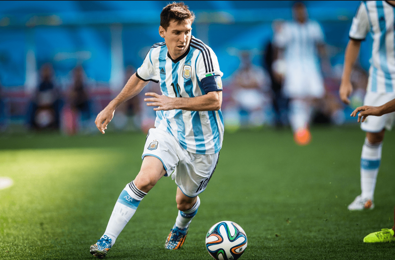 更是塑造长 更是塑造长